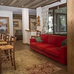 Hotel Clotes 3*