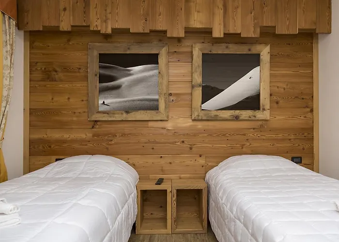 Hotel Clotes 3*
